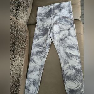 Lululemon Wunder Under High-Rise Leggings Pants 25" Yoga Size 8  White Grey